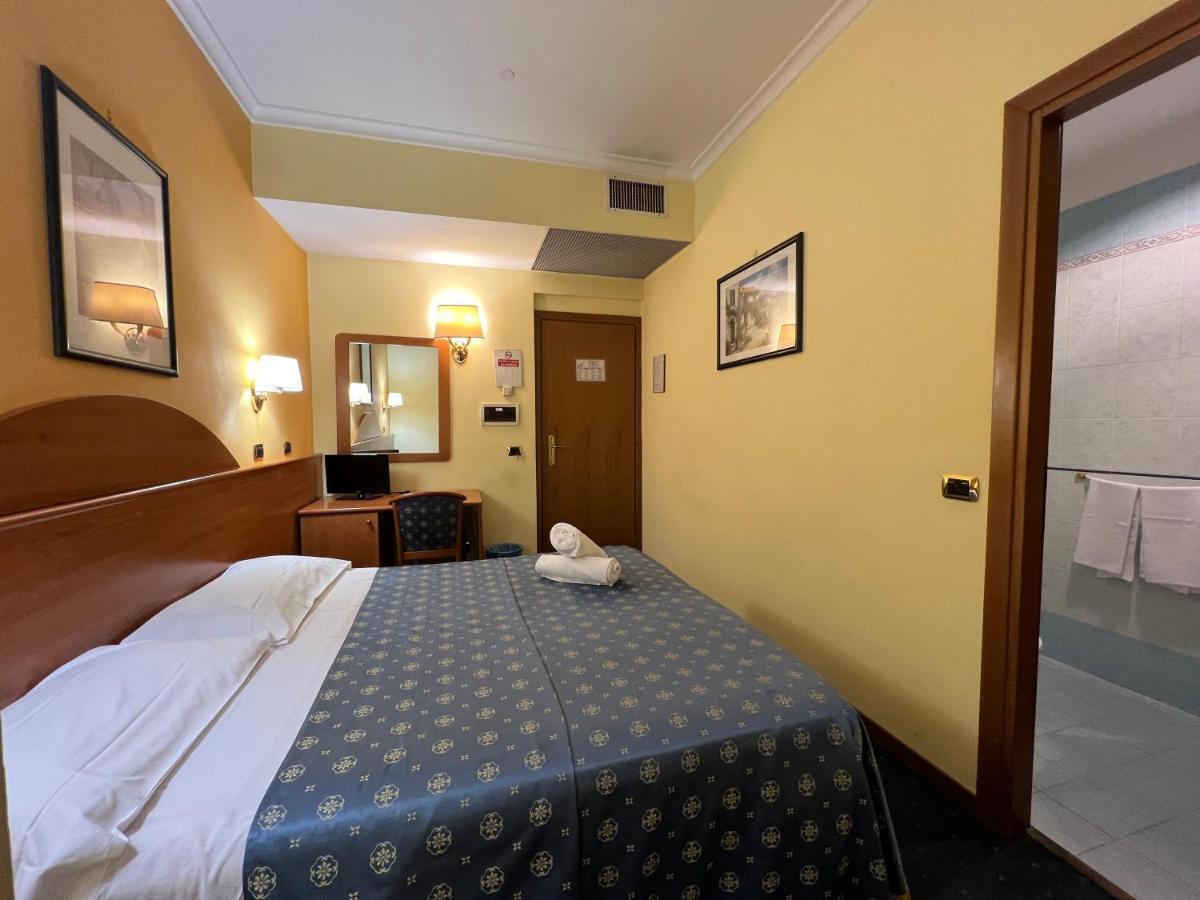 Baltik Guesthouse Rzym Zewnętrze zdjęcie