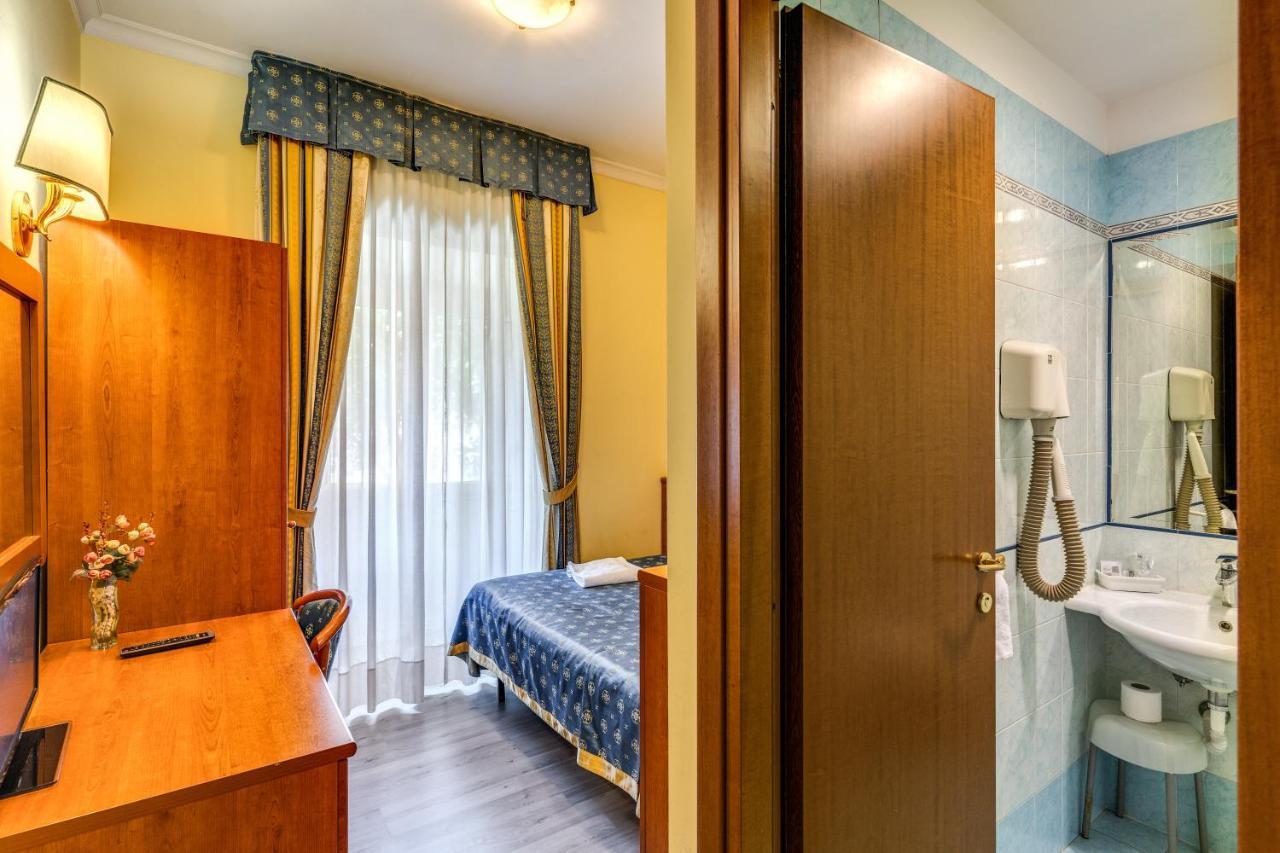 Baltik Guesthouse Rzym Zewnętrze zdjęcie
