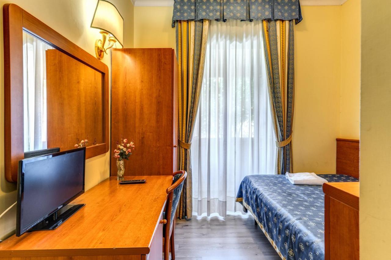 Baltik Guesthouse Rzym Zewnętrze zdjęcie