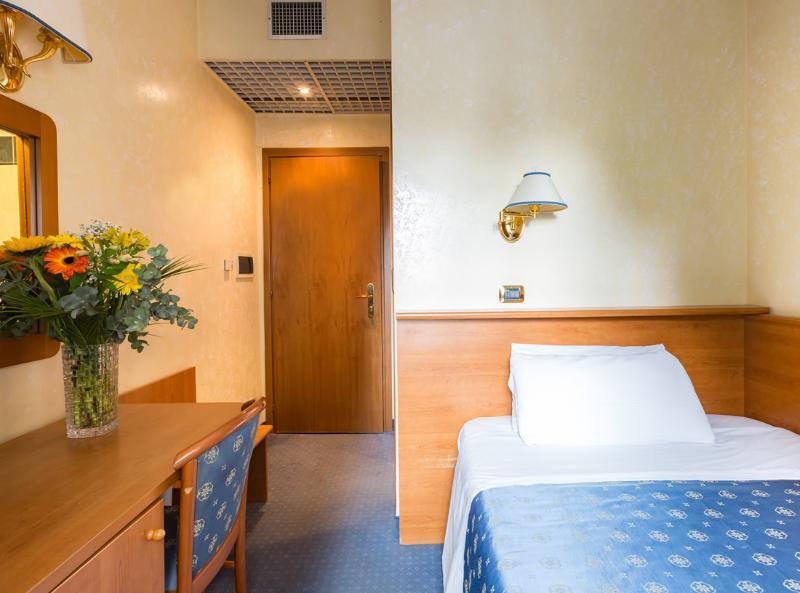 Baltik Guesthouse Rzym Zewnętrze zdjęcie